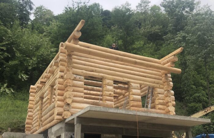 Drvena kuća od balvana - Ljubovija