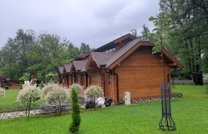 Brvnara - Drvena kuća od ravnih brvana – dasaka - Kruševac