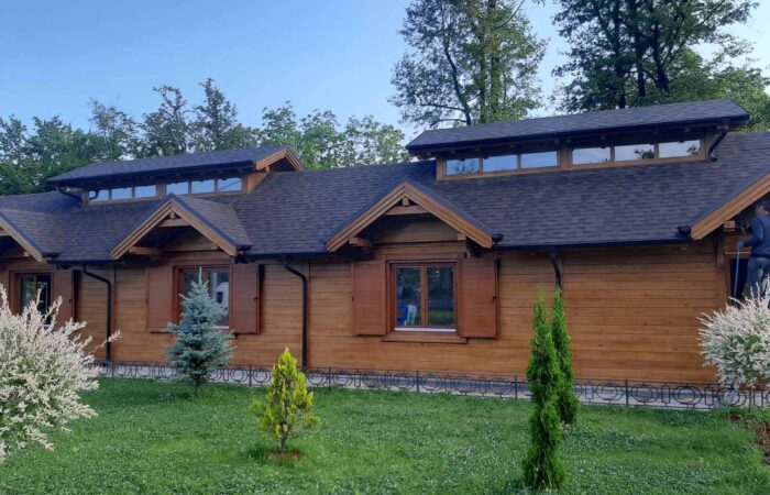 Brvnara - Drvena kuća od ravnih brvana – dasaka - Kruševac