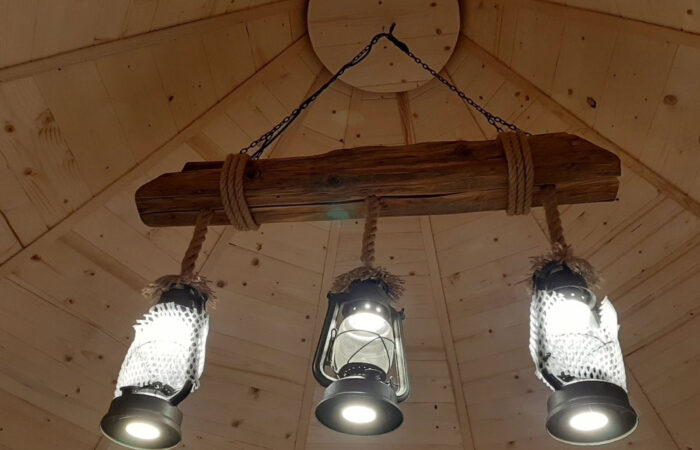 Brvnara - Drvena kuća od ravnih brvana – dasaka - Ada Ciganlija