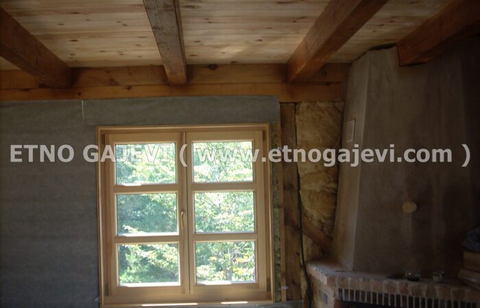 Brvnara - Drvena kuća od ravnih brvana – dasaka - Tornik 2