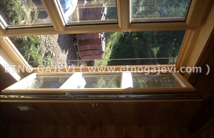 Brvnara - Drvena kuća od ravnih brvana – dasaka - Tornik 2