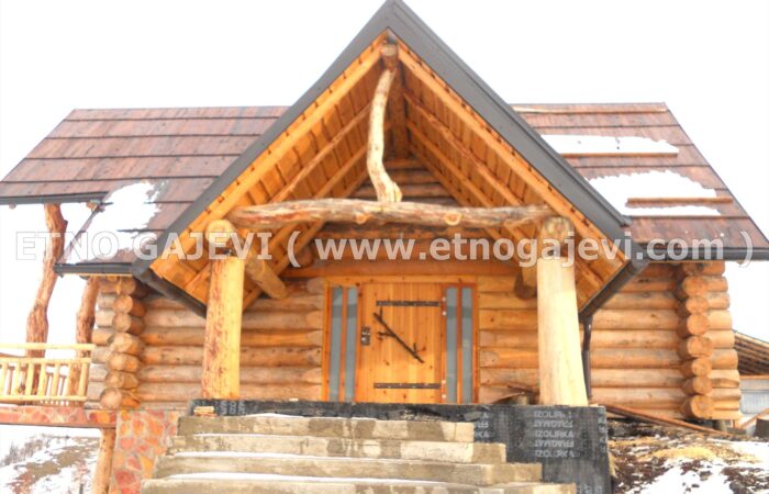 Drvena kuća od balvana - Zlatibor 1