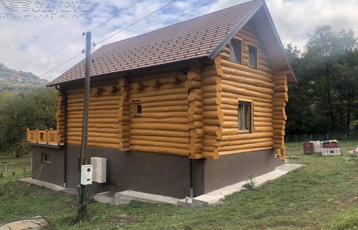 Drvena kuća od balvana - Kopaonik