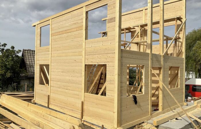 Drvena kuća ravna brvna - Grocka