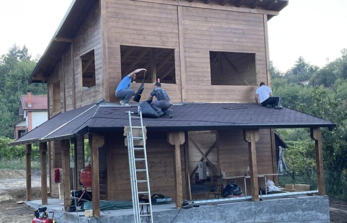 Drvena kuća ravna brvna - Grocka